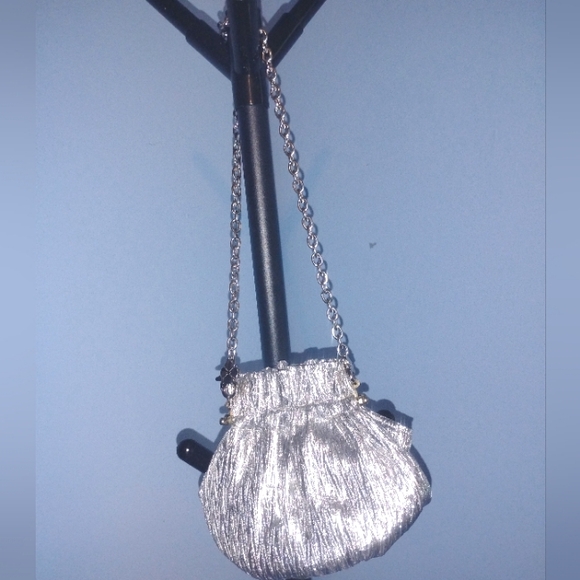 Vanessa Handbags - 🥈 NWOT Vanessa Prom Homecoming Party Small Chain Purse Clutch Wrist Anniversary